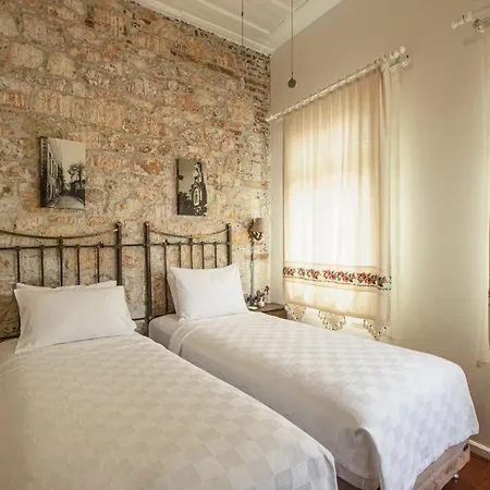 Opus 1910 Айвалик